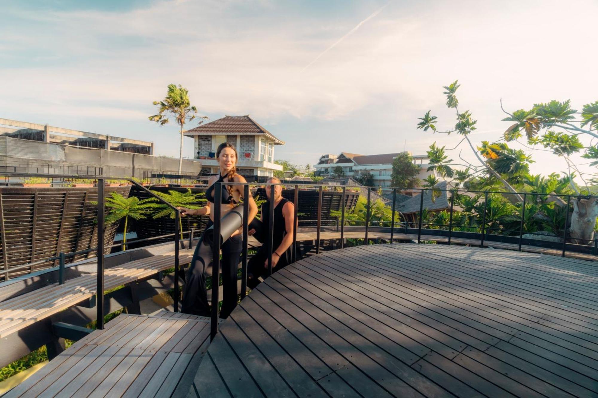 Canggu Cabana Resort & Spa By Ini Vie Hospitality Exterior foto